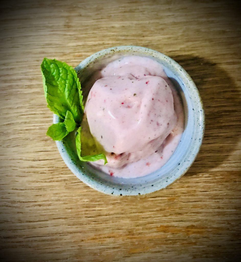 Strawberry Banana Icecream